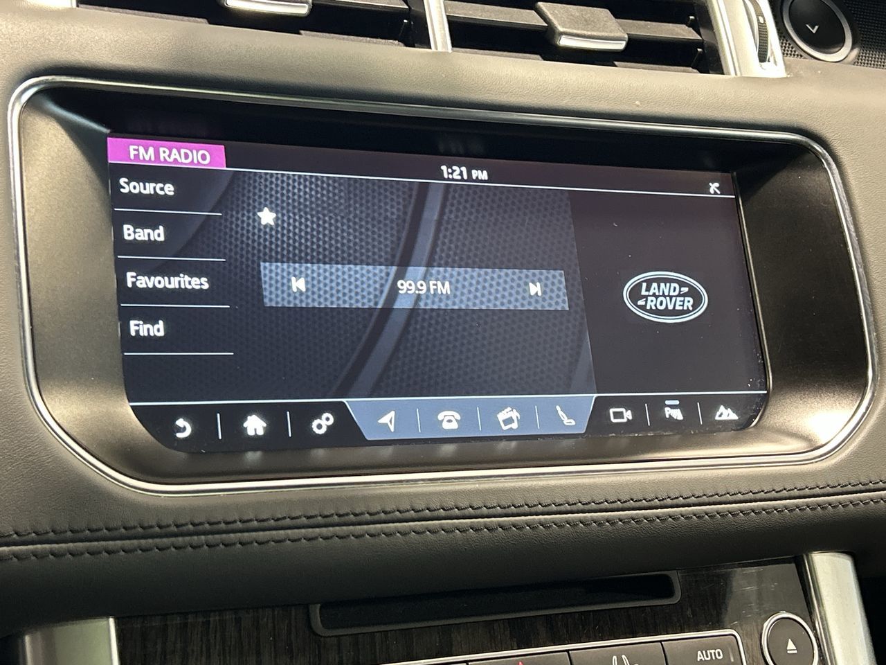 2017 Land Rover Range Rover Sport in Aurora, Ontario
