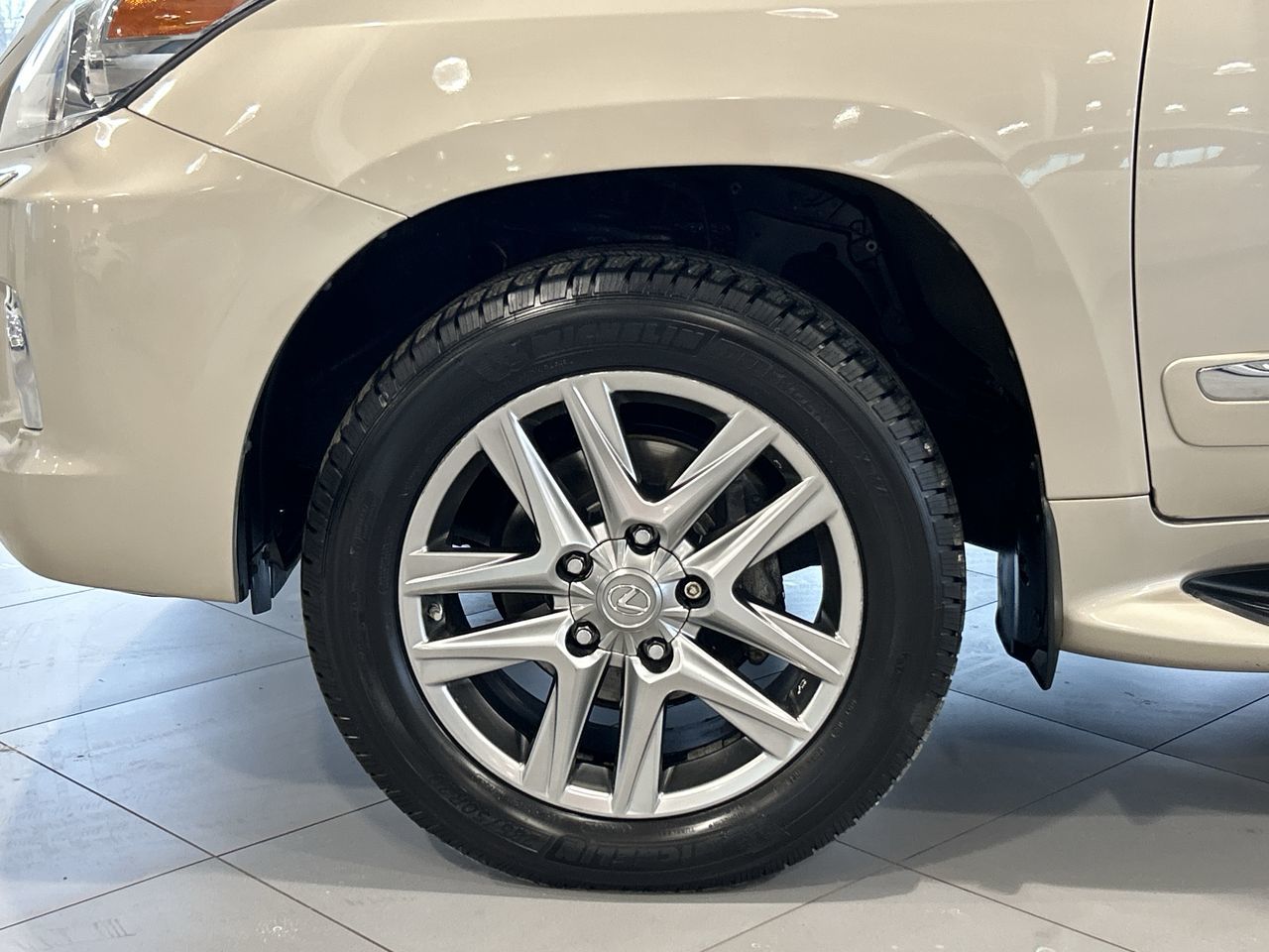 Lexus LX570  2013 à Aurora, Ontario