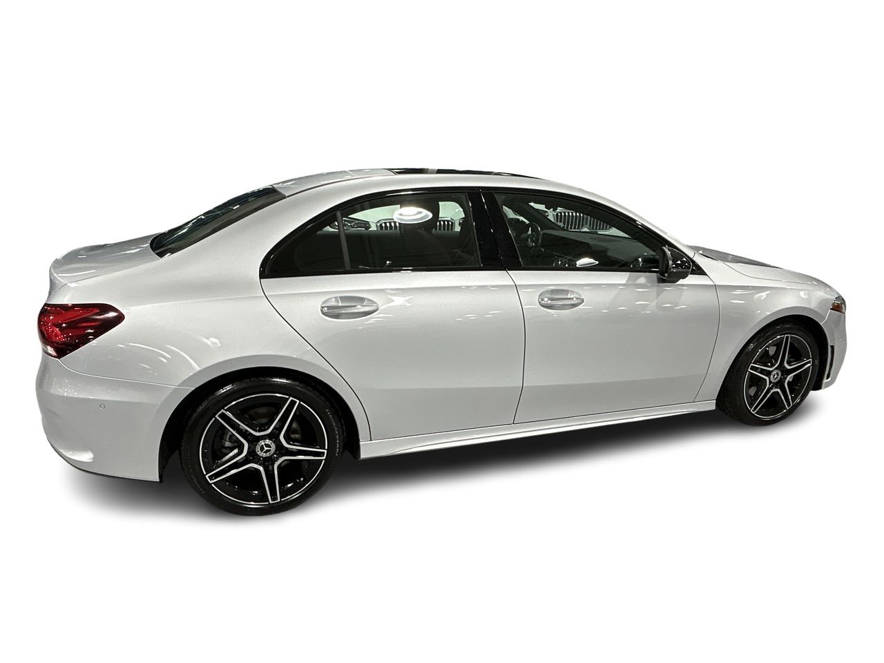 Mercedes-Benz A220 4MATIC Sedan  2022 à Aurora, Ontario