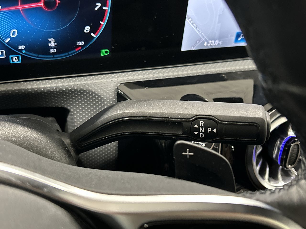 Mercedes-Benz A220 4MATIC Sedan  2022 à Aurora, Ontario