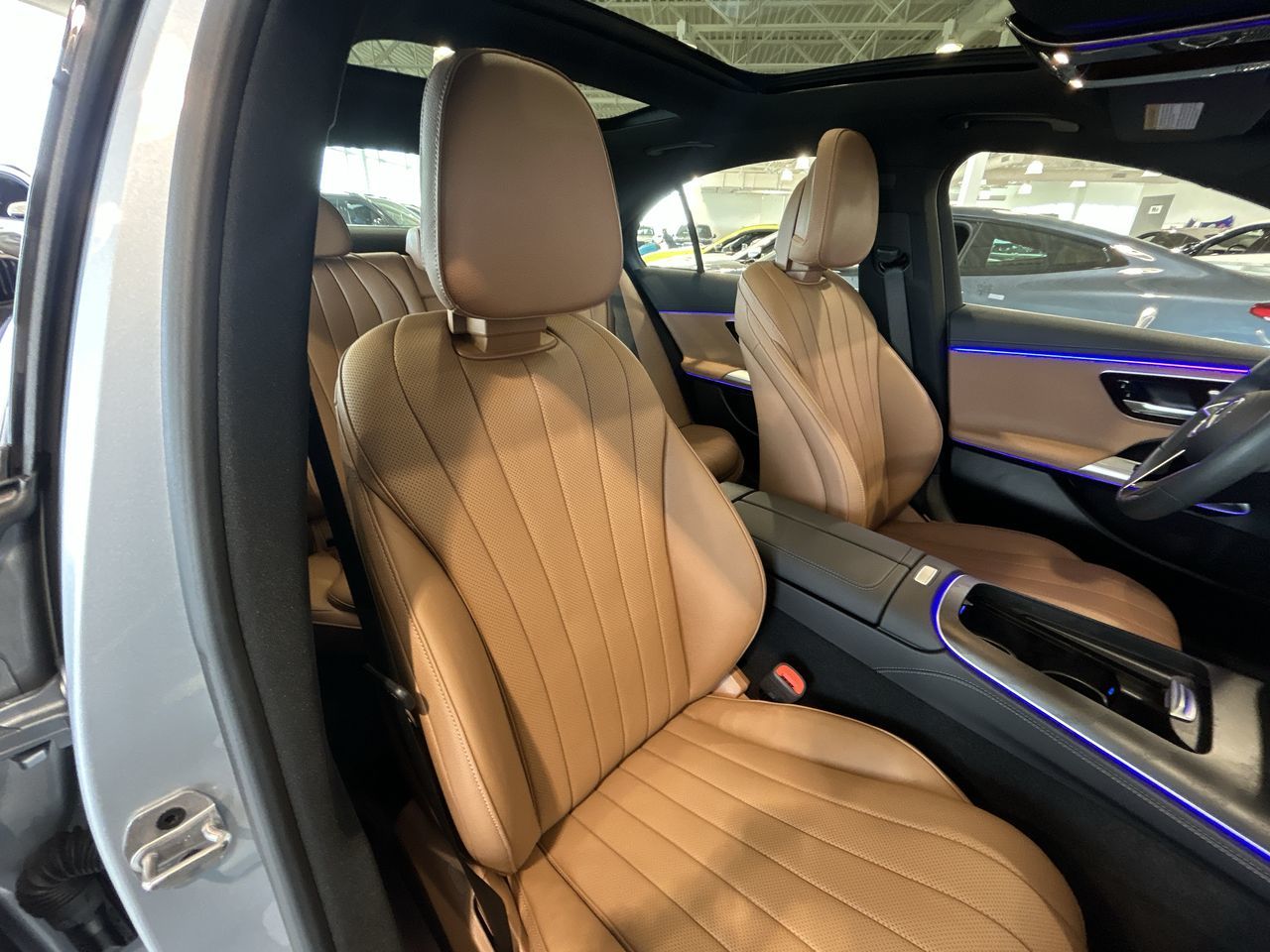 Mercedes-Benz E350  2024 à Aurora, Ontario