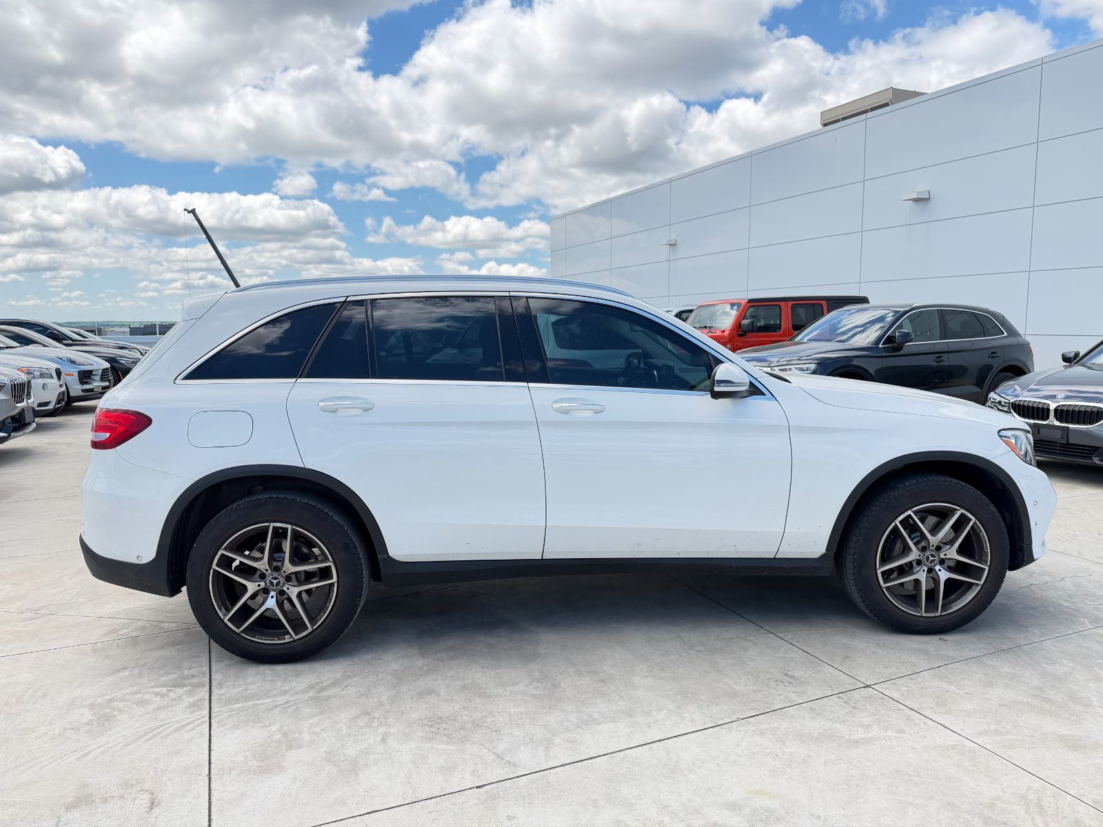 2017 Mercedes-Benz GLC300