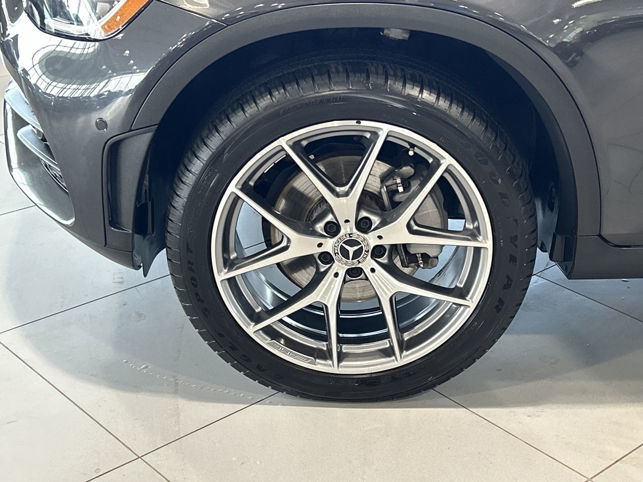 Mercedes-Benz GLC300  2021 à Aurora, Ontario