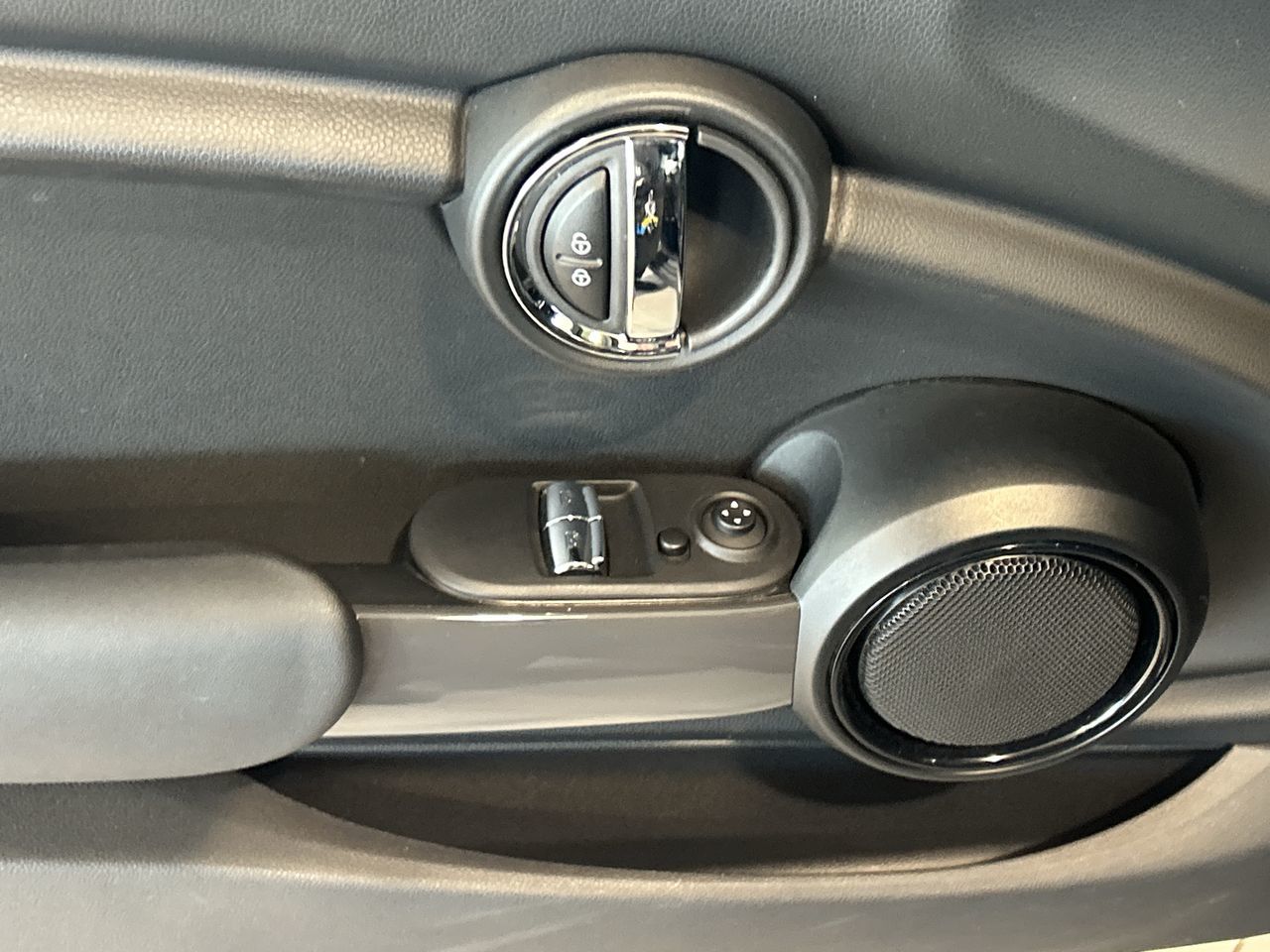 2022 MINI Cooper in Aurora, Ontario