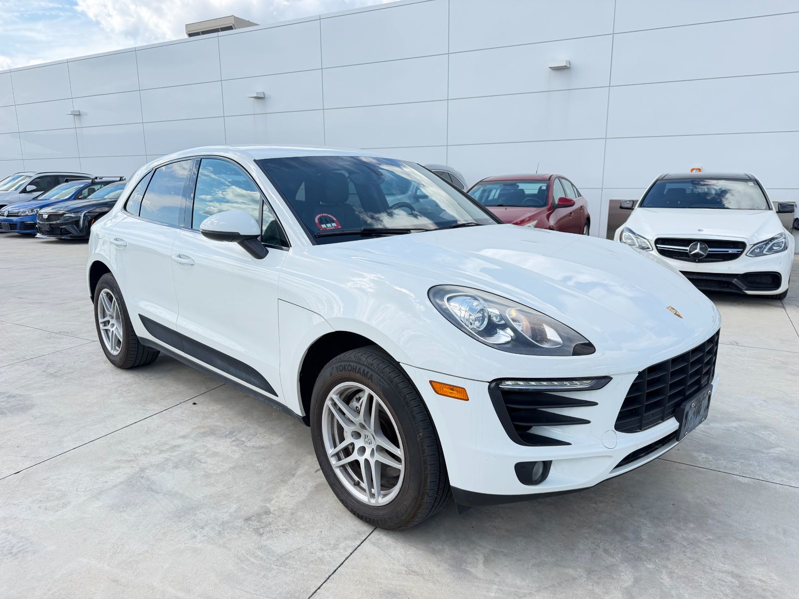 2016 Porsche MACAN S