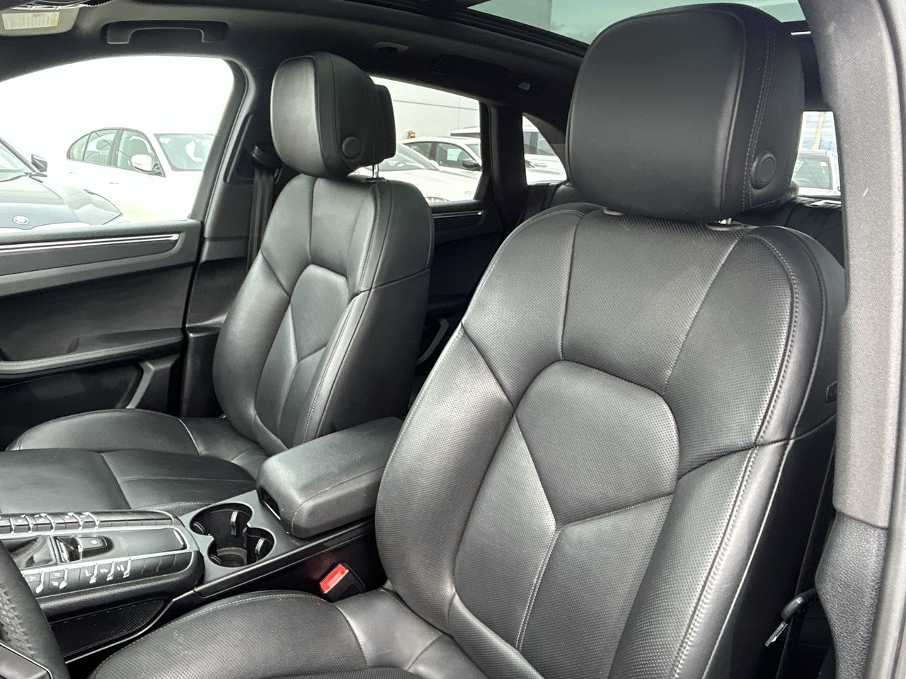 2020 Porsche Macan