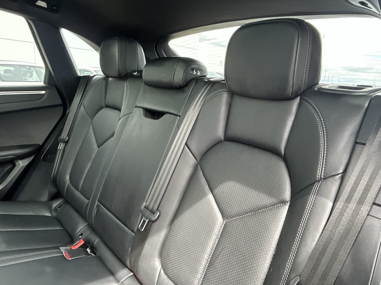2020 Porsche Macan
