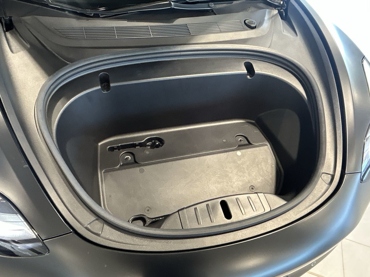 2020 Tesla MODEL 3 in Aurora, Ontario
