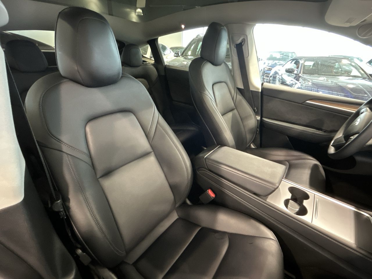 Tesla Model Y  2023 à Aurora, Ontario