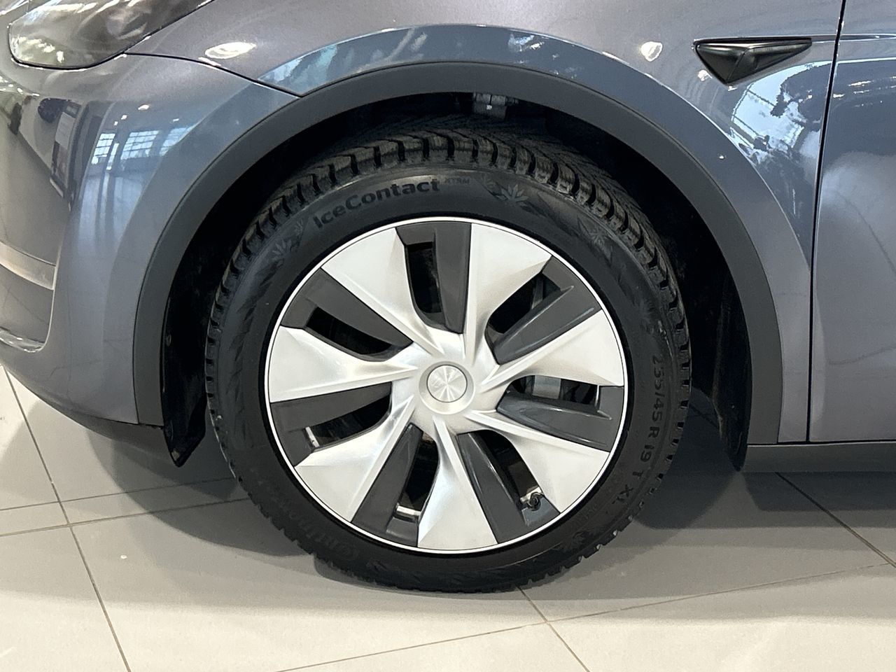 Tesla Model Y  2023 à Aurora, Ontario