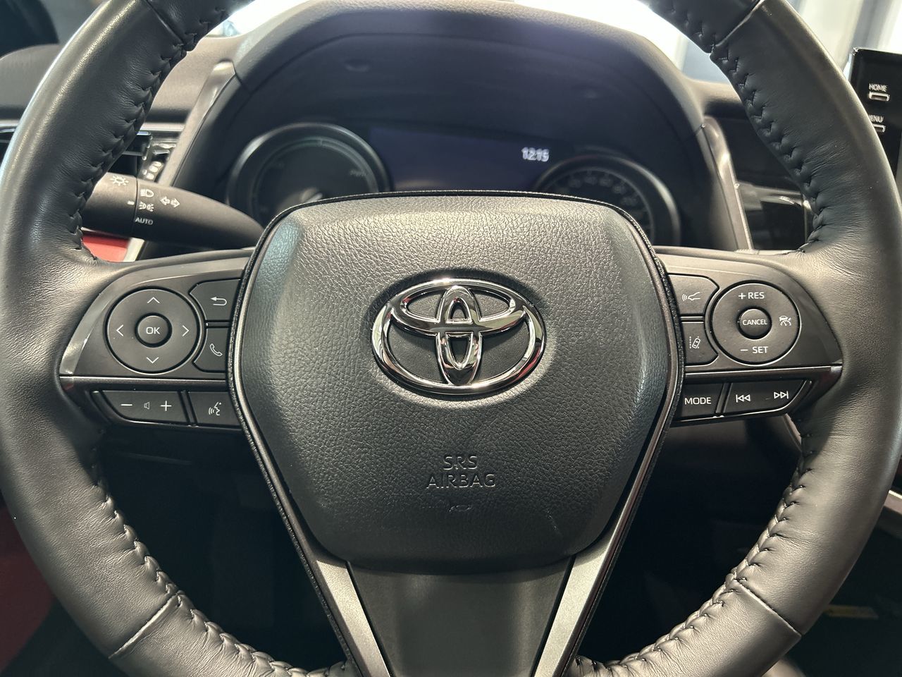 Toyota Camry Hybrid  2024 à Aurora, Ontario