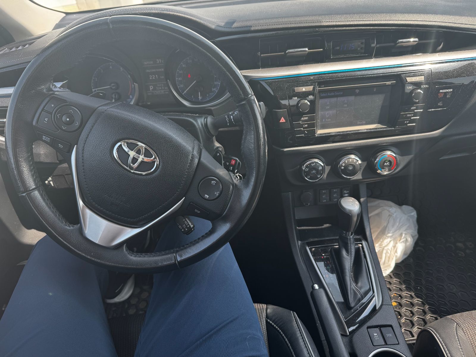 2014 Toyota Corolla in Aurora, Ontario