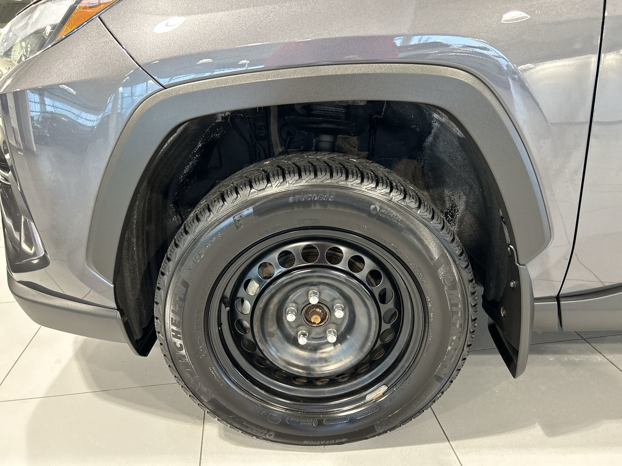 Toyota RAV4 Hybrid  2023 à Aurora, Ontario