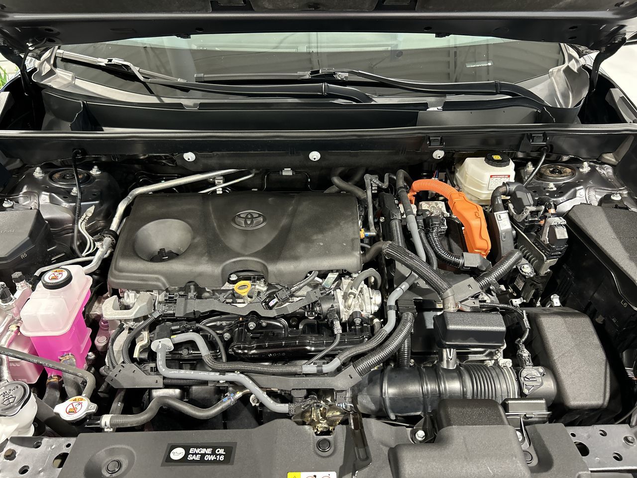 Toyota RAV4 Hybrid  2023 à Aurora, Ontario