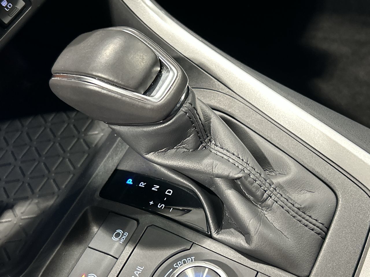 2025 Toyota RAV4 Hybrid