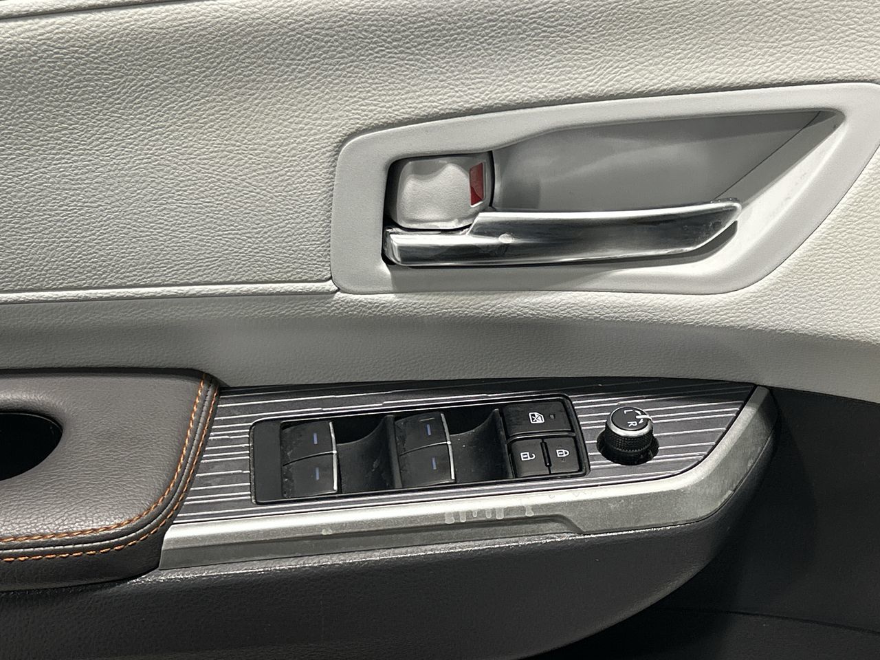 2024 Toyota Sienna Hybrid