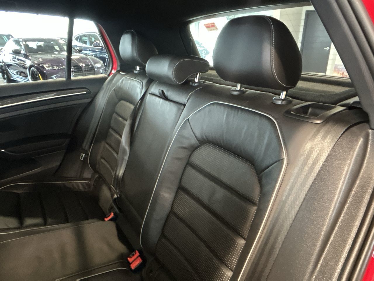 2018 Volkswagen Golf R in Aurora, Ontario