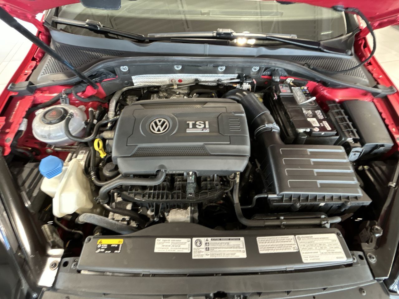 2018 Volkswagen Golf R in Aurora, Ontario
