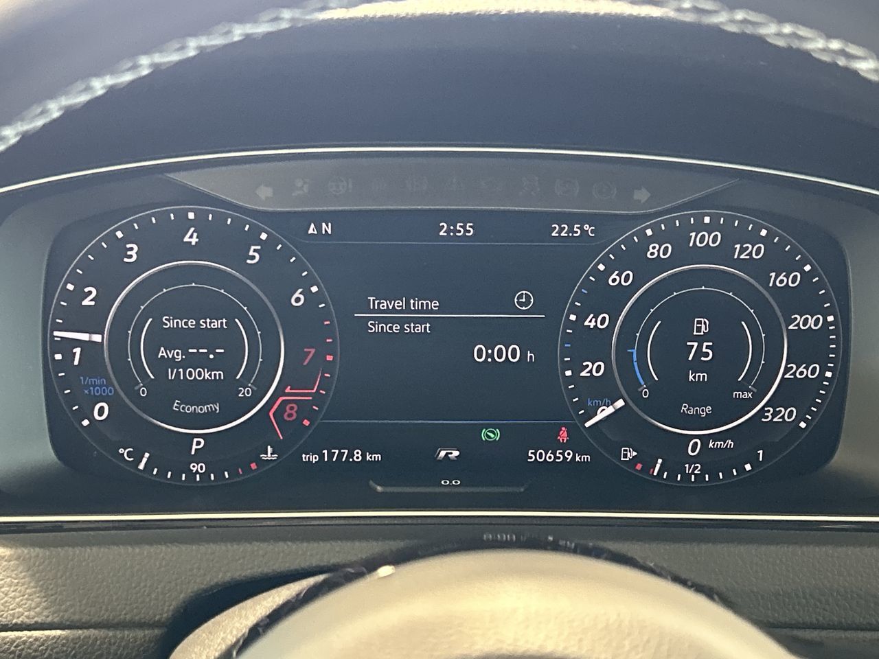 2018 Volkswagen Golf R in Aurora, Ontario