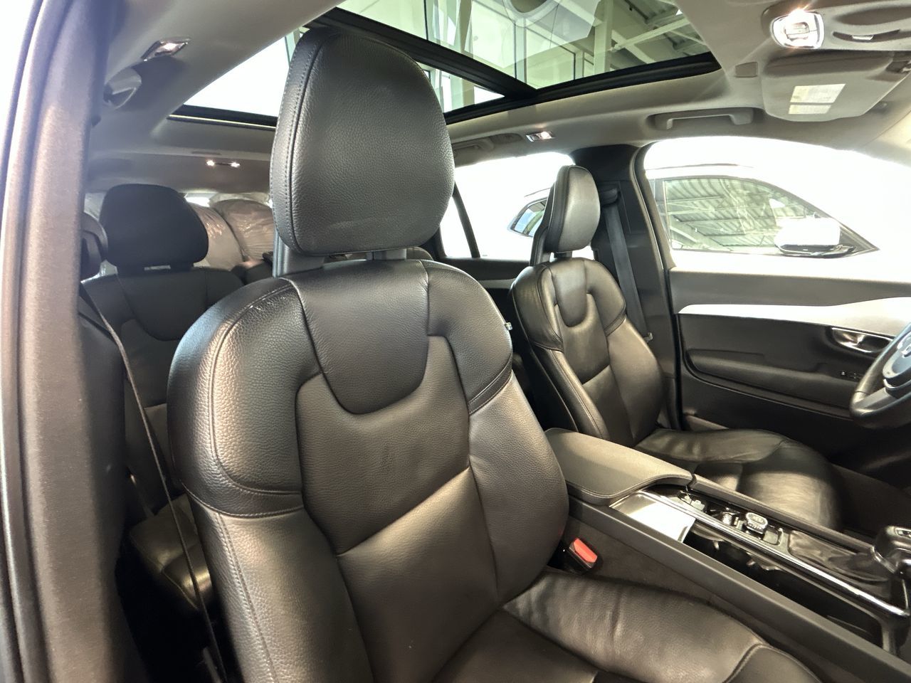 2018 Volvo XC90 in Aurora, Ontario