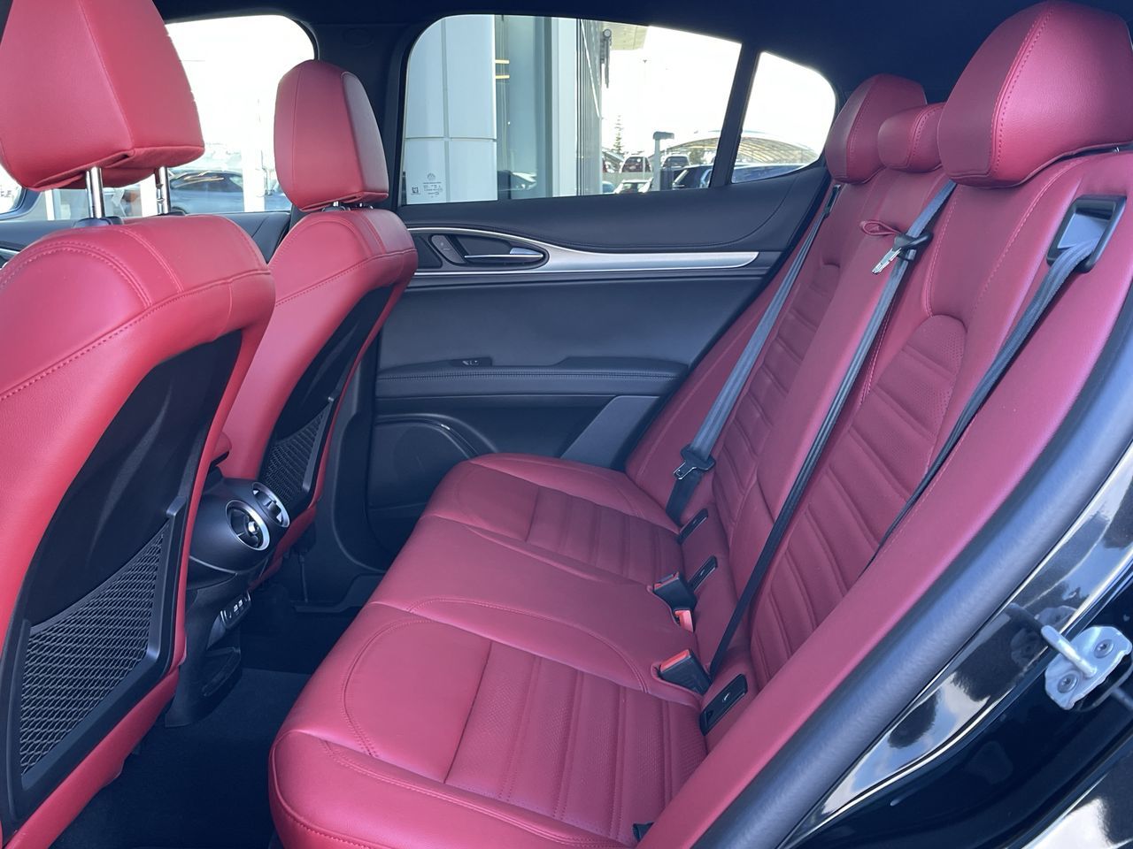 Alfa Romeo Stelvio  2024 à Calgary, Alberta