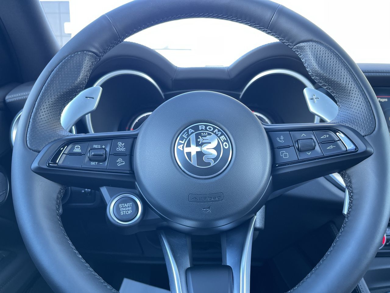 Alfa Romeo Stelvio  2024 à Calgary, Alberta