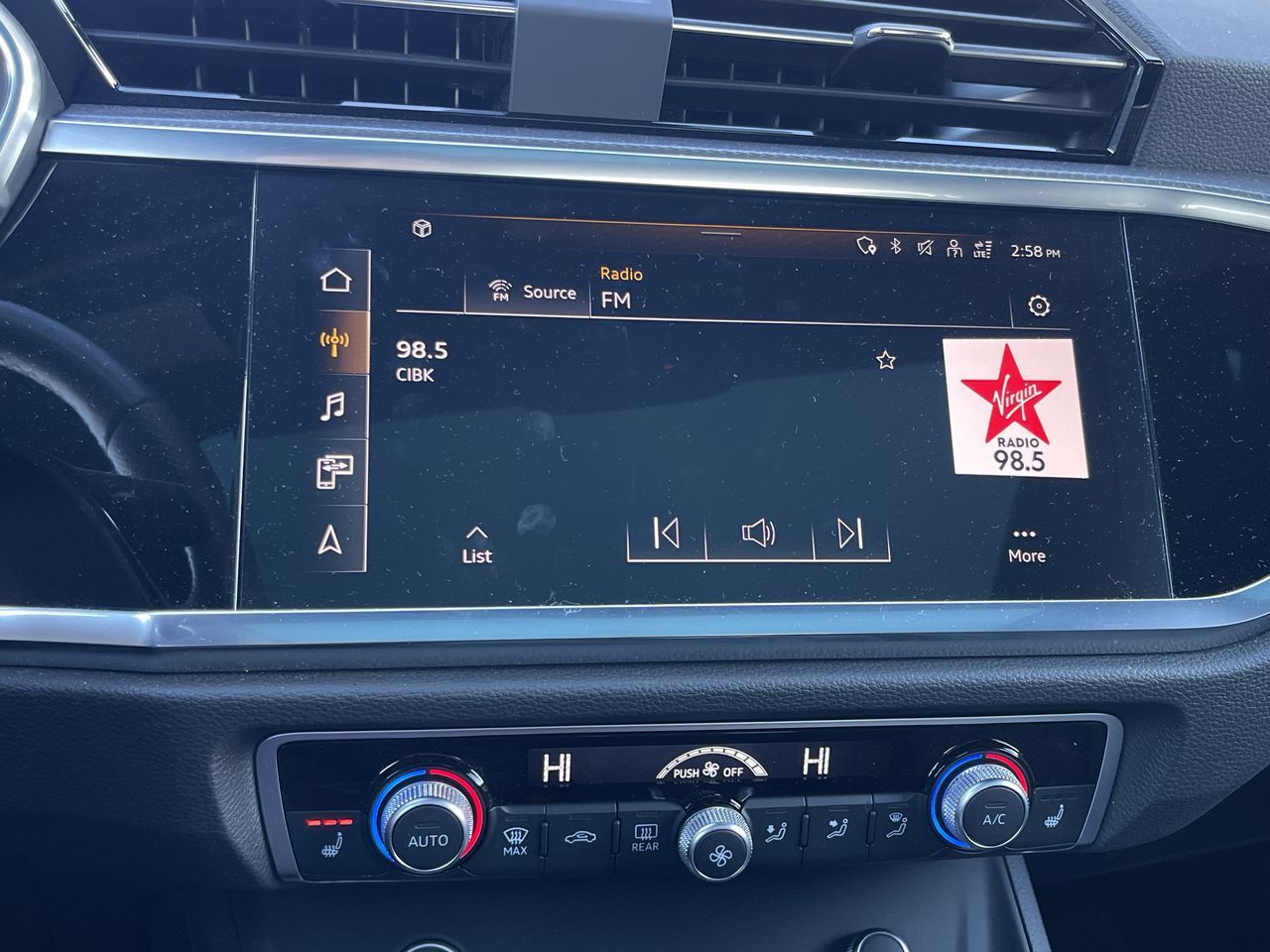 Audi Q3  2023 à Calgary, Alberta