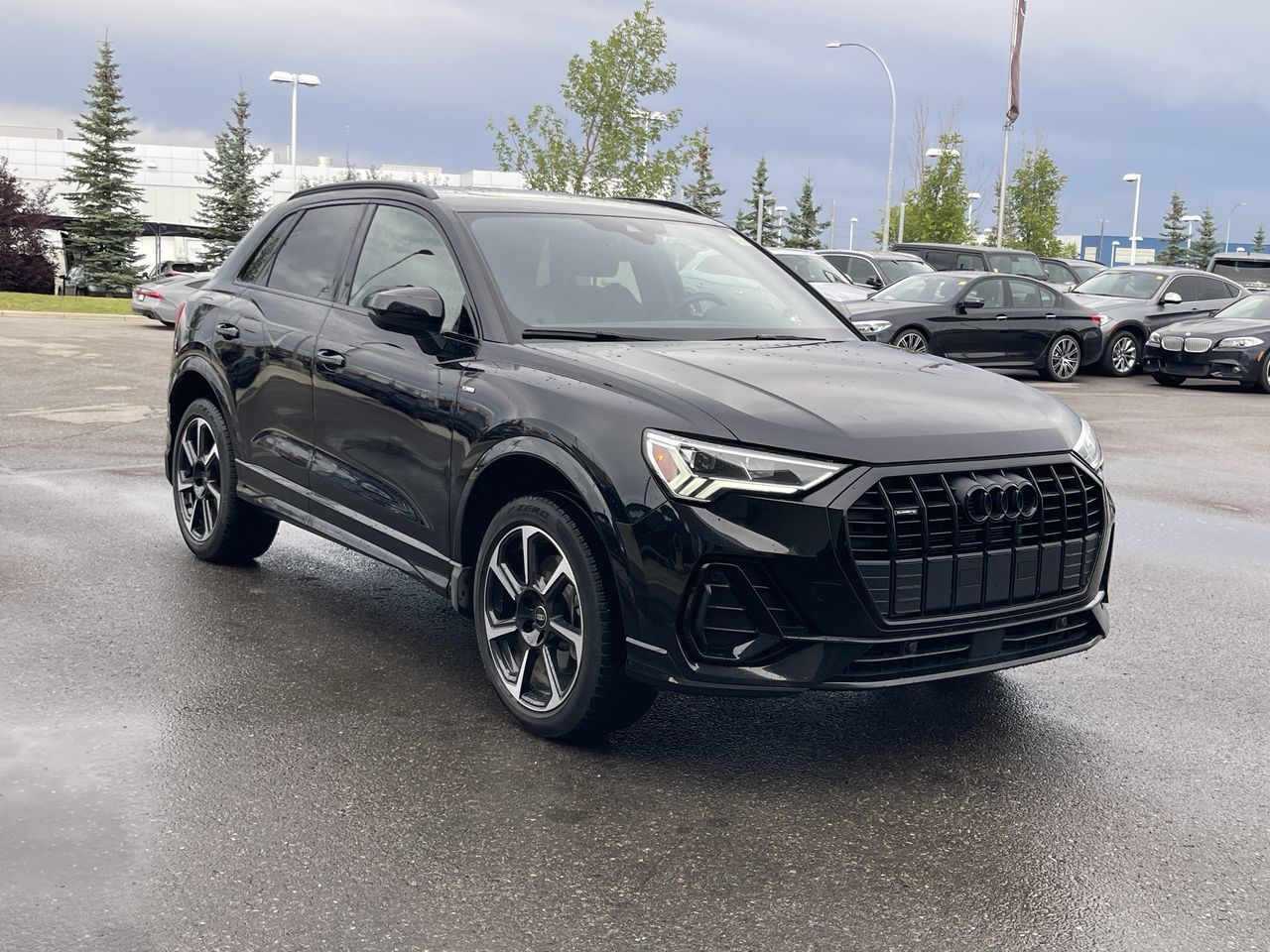 Photo 2023 Audi Q3 Progressiv | S Line | Advanced Driver !!! #6