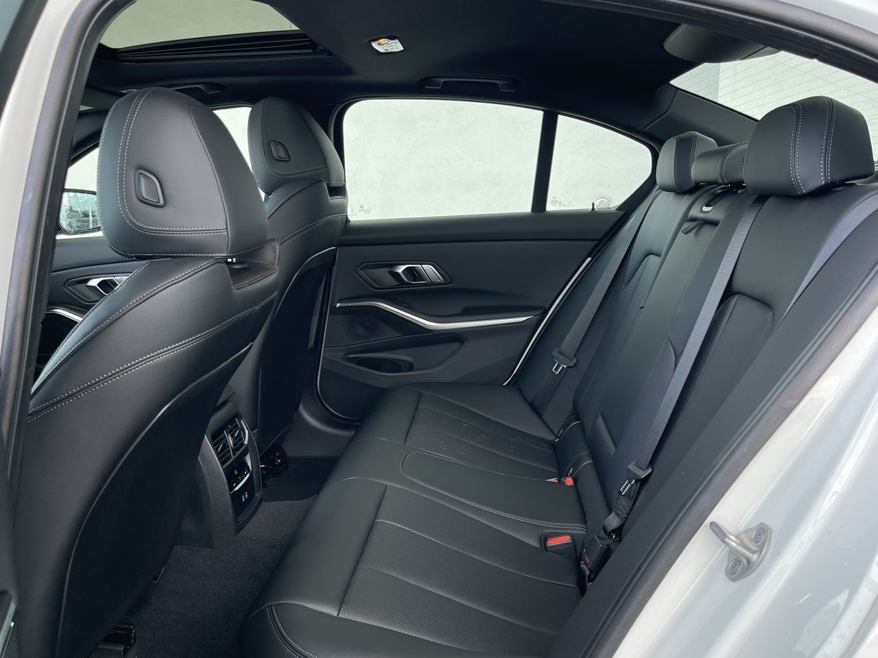 2024 BMW 3 Series Sedan in Calgary, Alberta