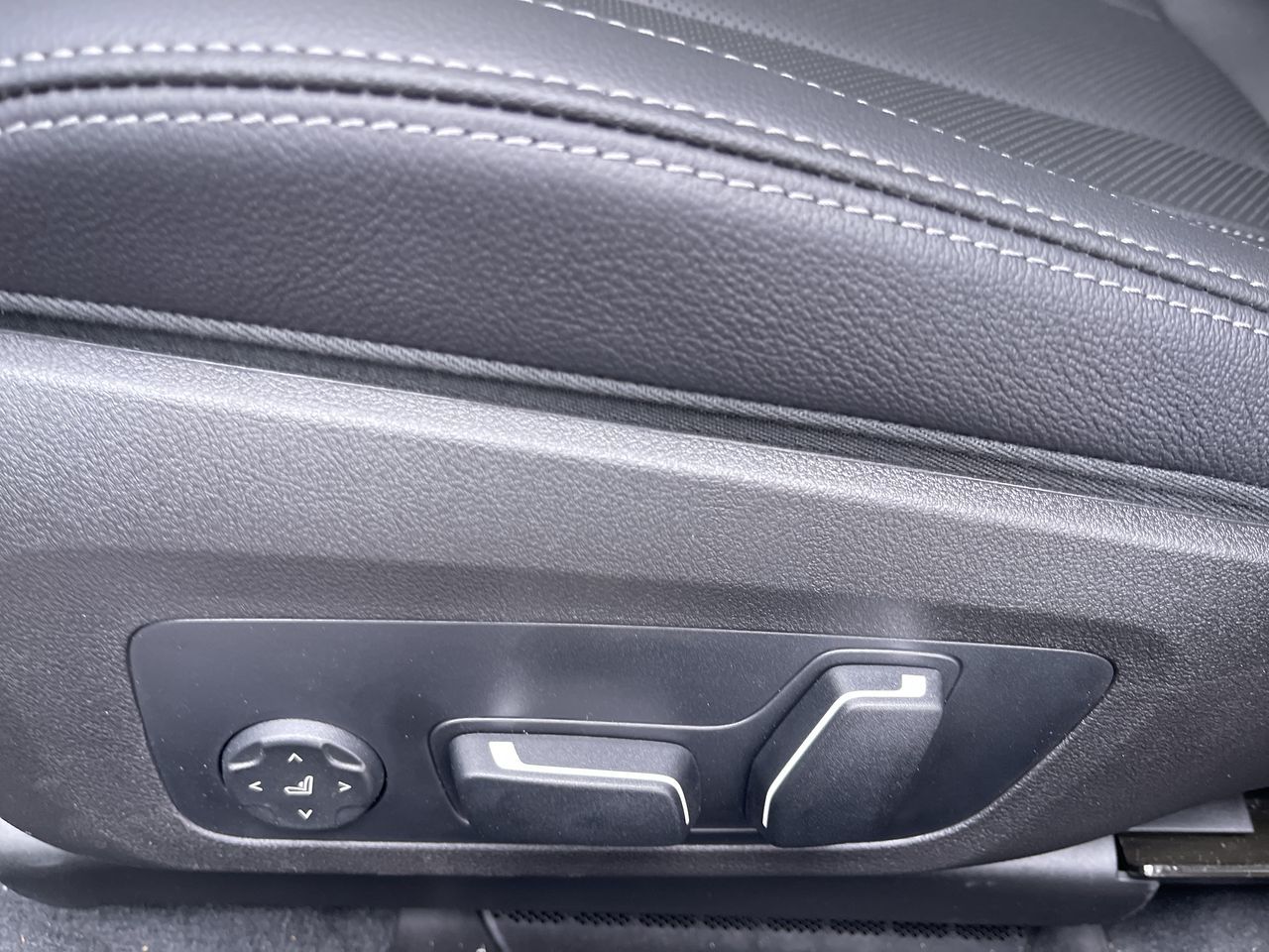 2025 BMW 3 Series Sedan in Calgary, Alberta