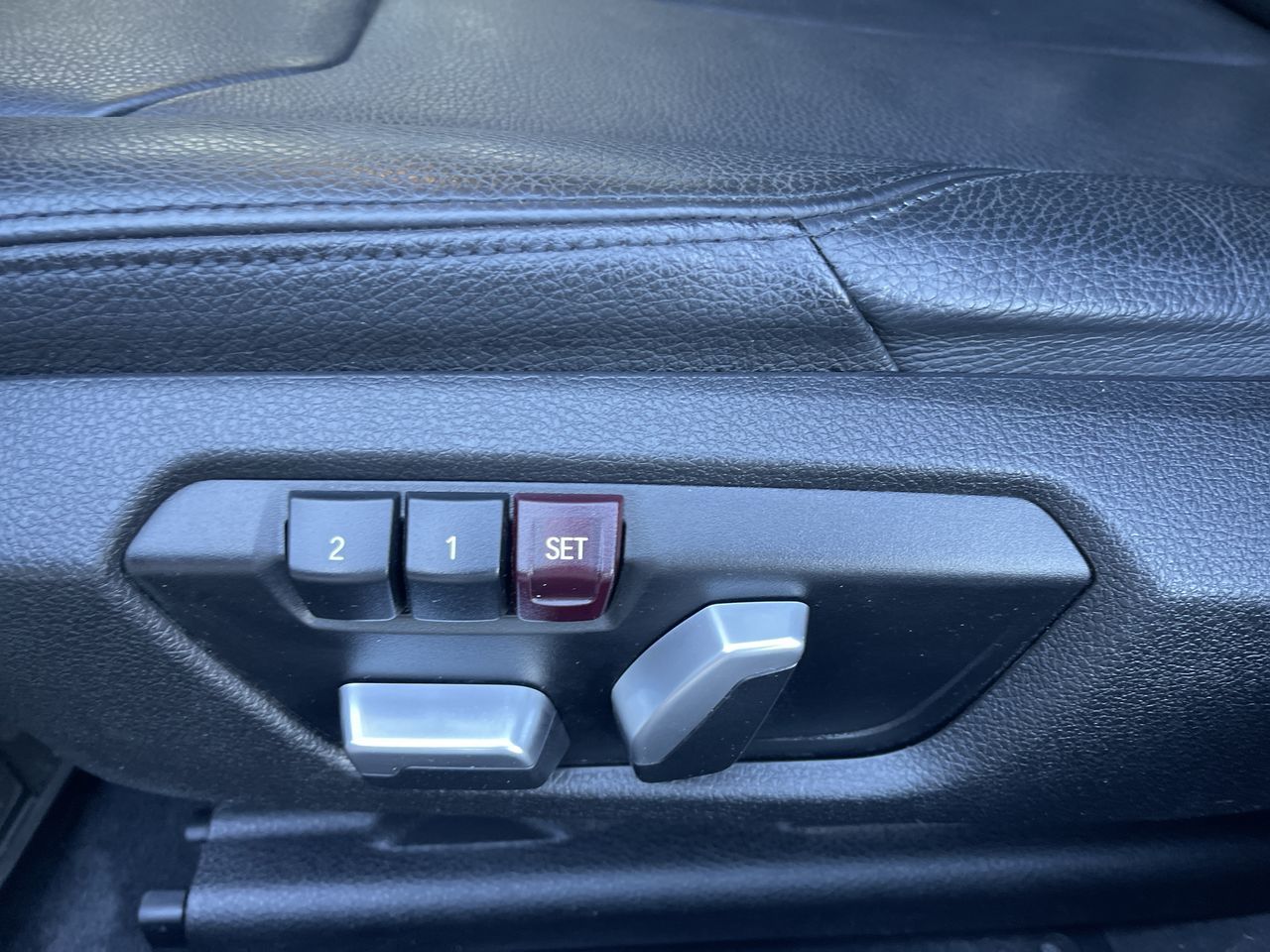 BMW 3 Series  2017 à Calgary, Alberta