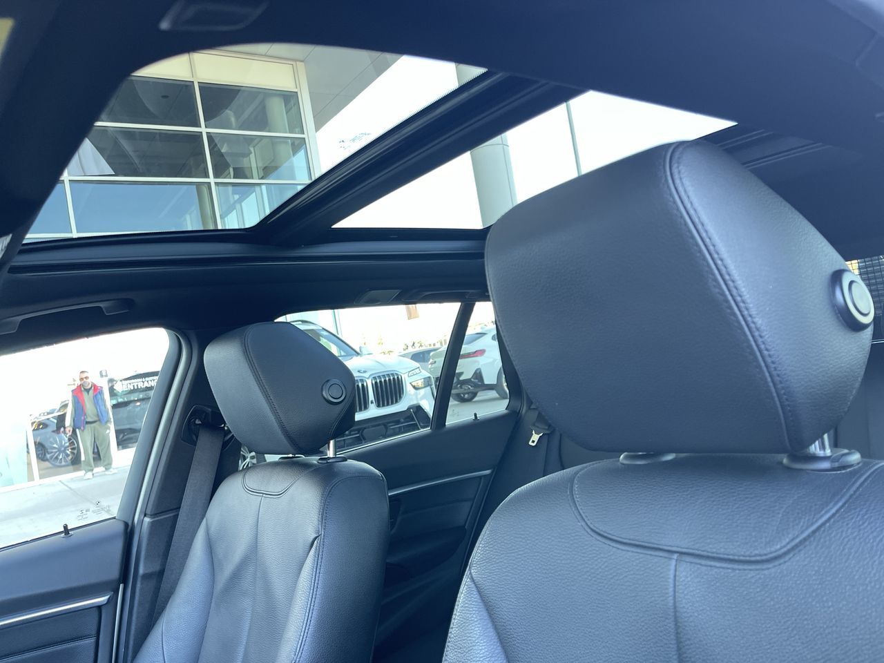 BMW 3 Series  2017 à Calgary, Alberta