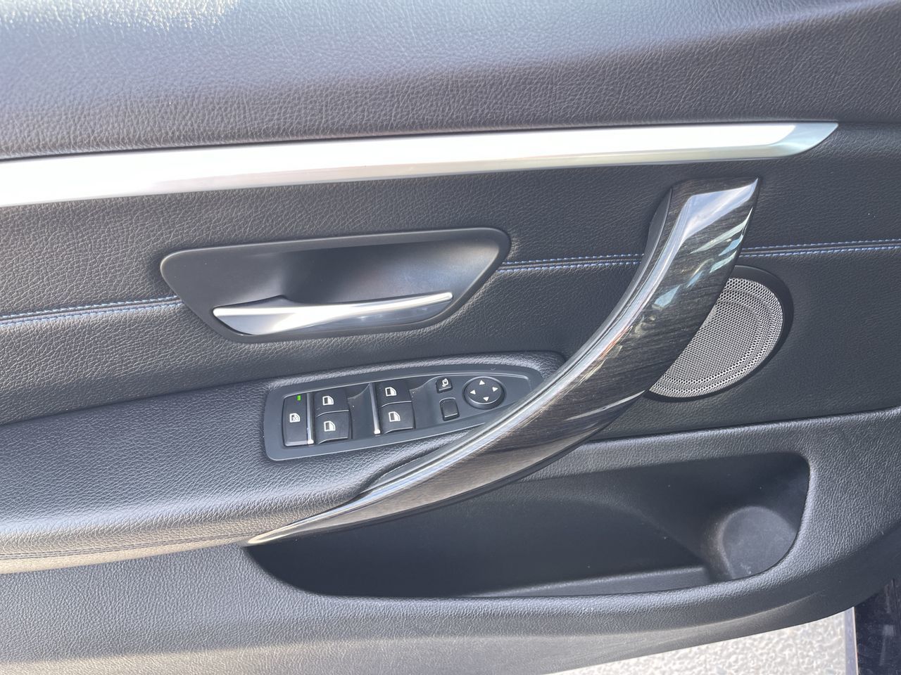 BMW 4 Series  2018 à Calgary, Alberta