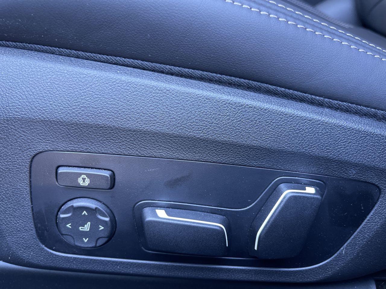 2024 BMW 4 Series in Calgary, Alberta
