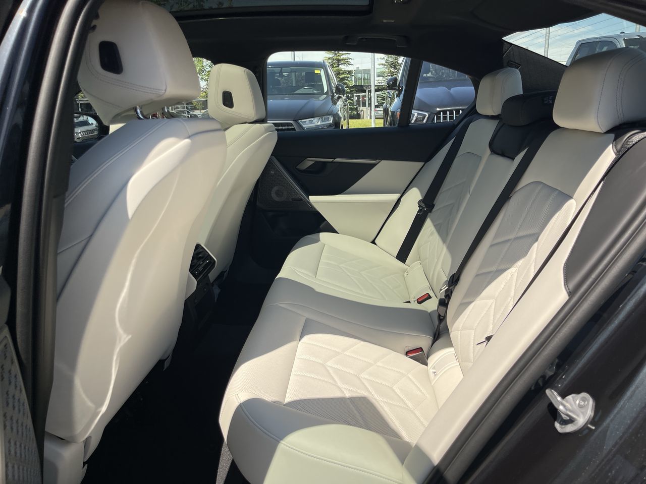 2026 BMW 5 Series Sedan