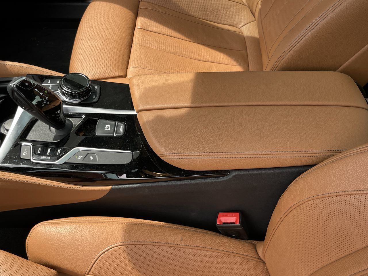 BMW 5 Series  2019 à Calgary, Alberta