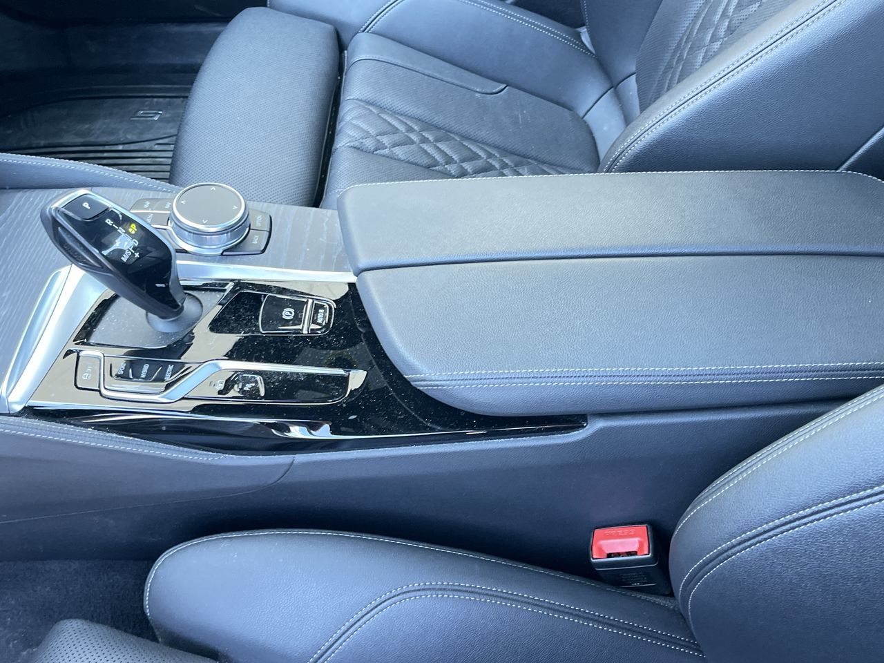 2022 BMW 5 Series in Calgary, Alberta