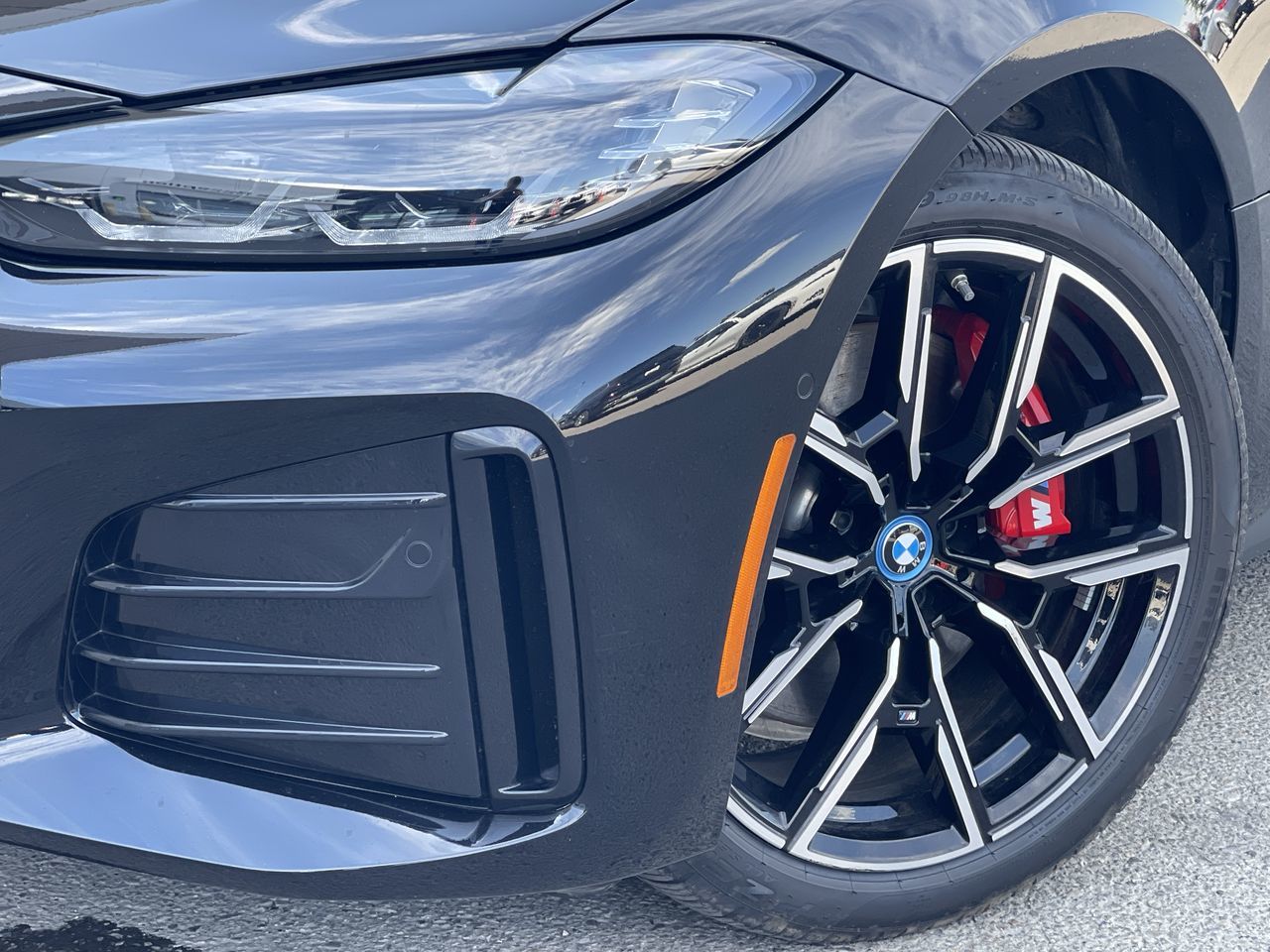 2024 BMW i4