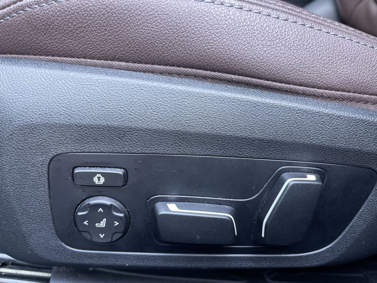 2024 BMW i4