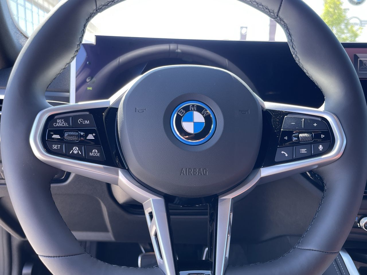 2025 BMW i4