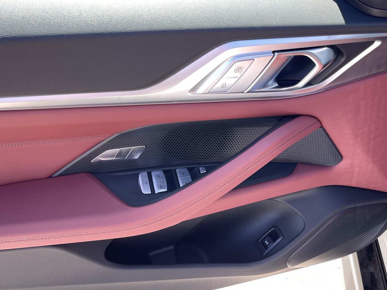 2025 BMW i4