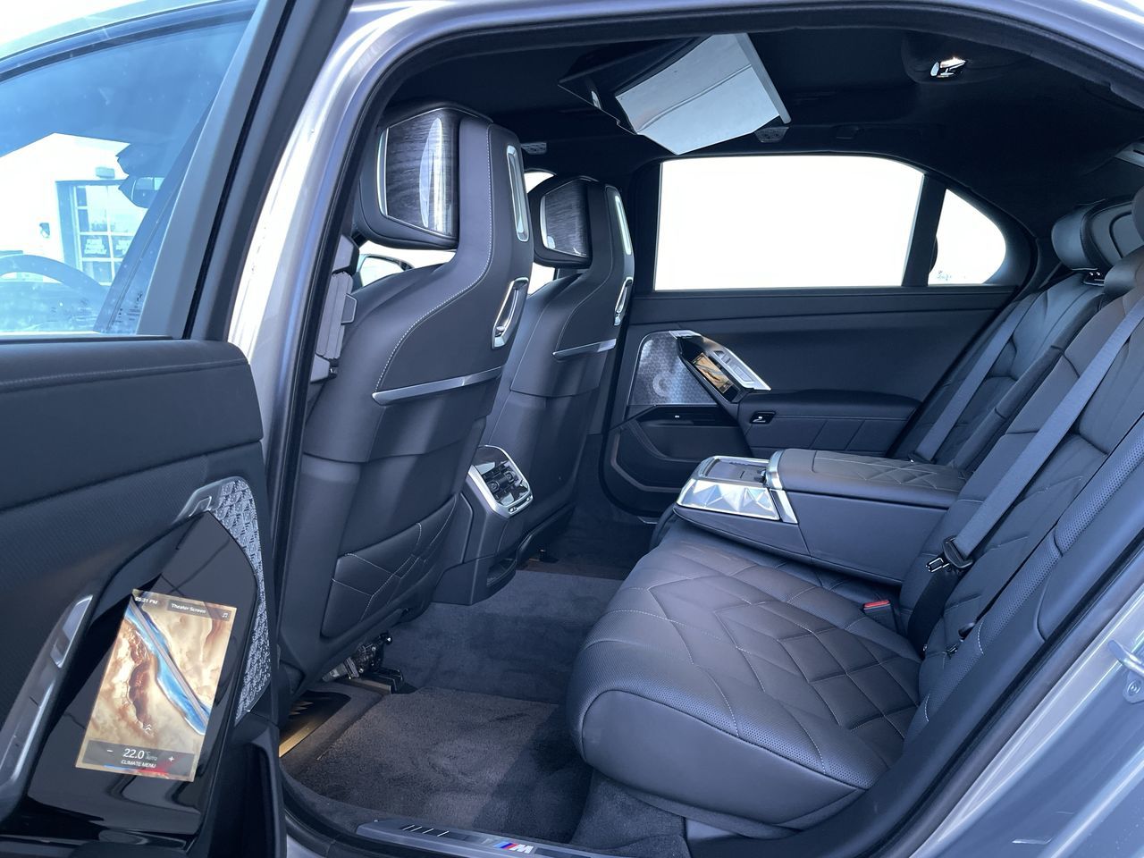 2023 BMW I7 in Calgary, Alberta
