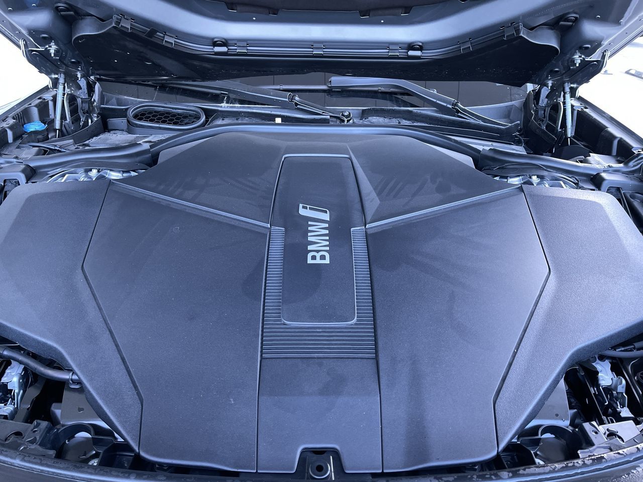 2023 BMW I7 in Calgary, Alberta