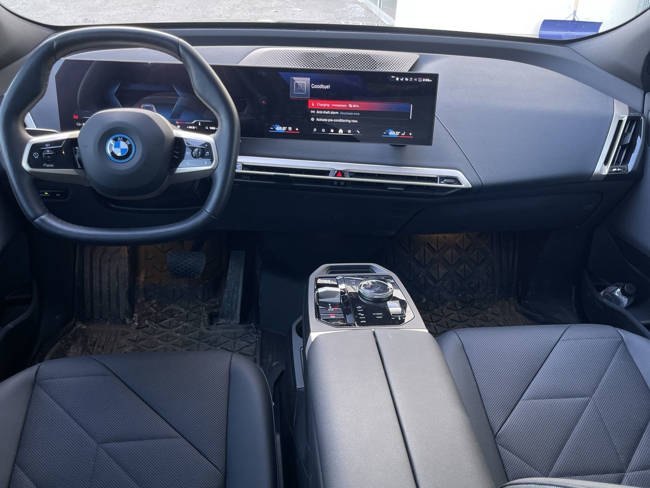 2024 BMW iX