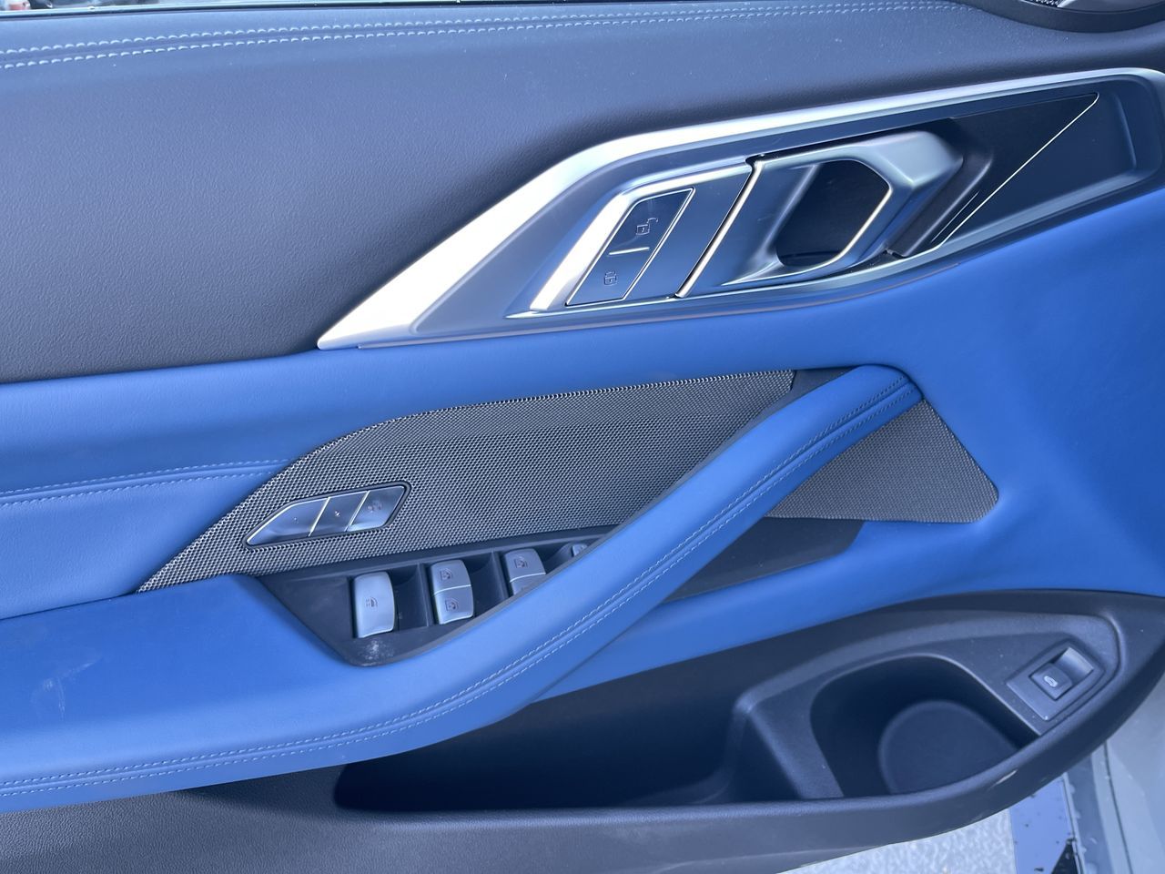 BMW M4 Convertible  2026 à Calgary, Alberta