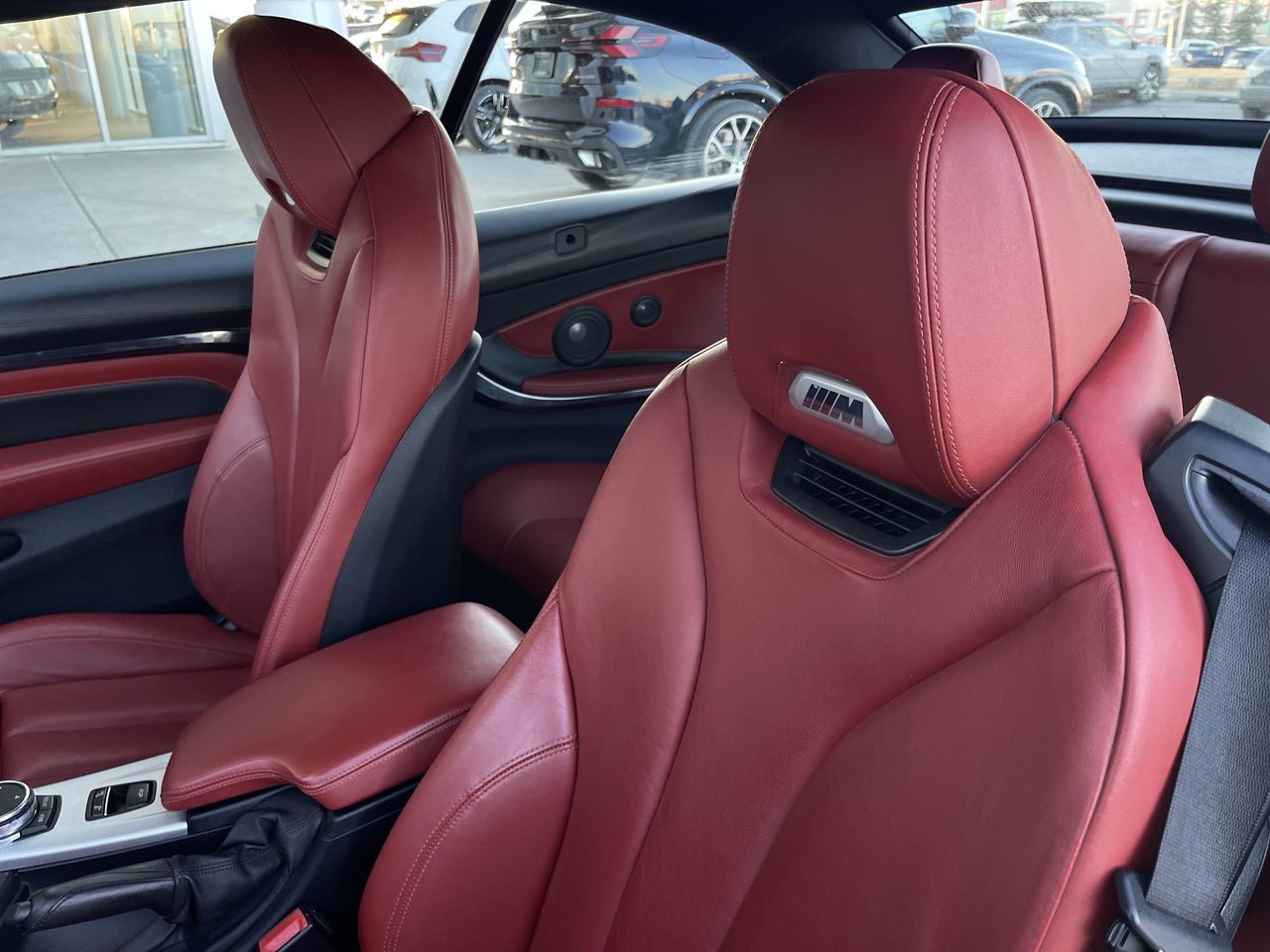 BMW M4  2015 à Calgary, Alberta