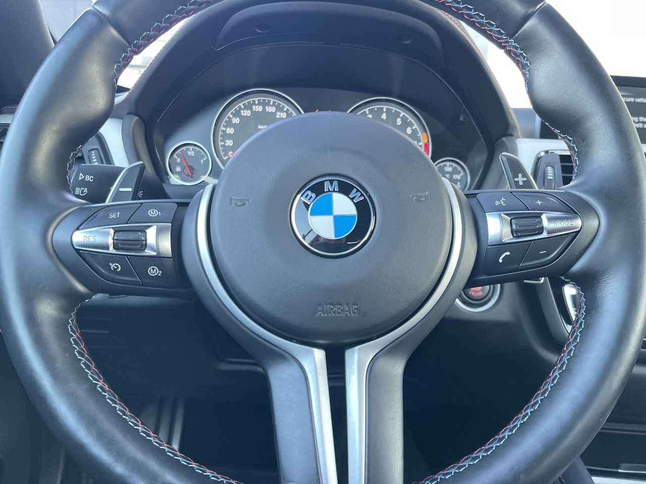 BMW M4  2015 à Calgary, Alberta