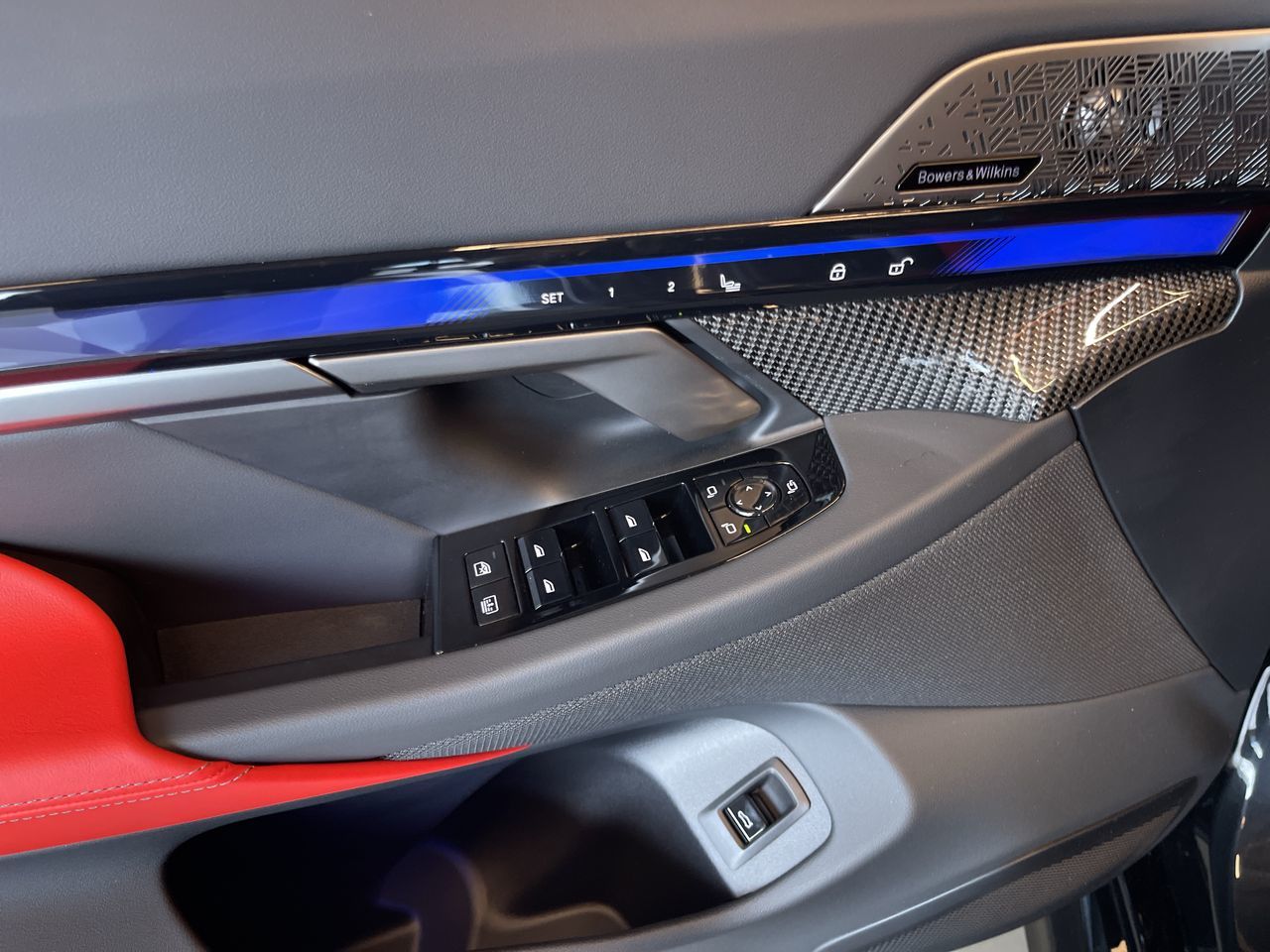 2027 BMW M5