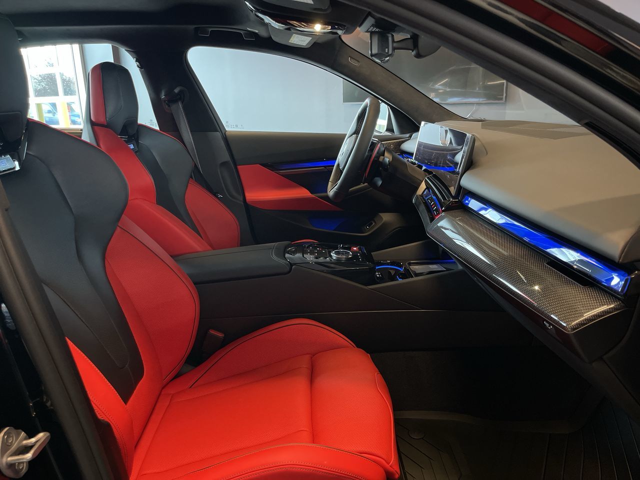 2027 BMW M5