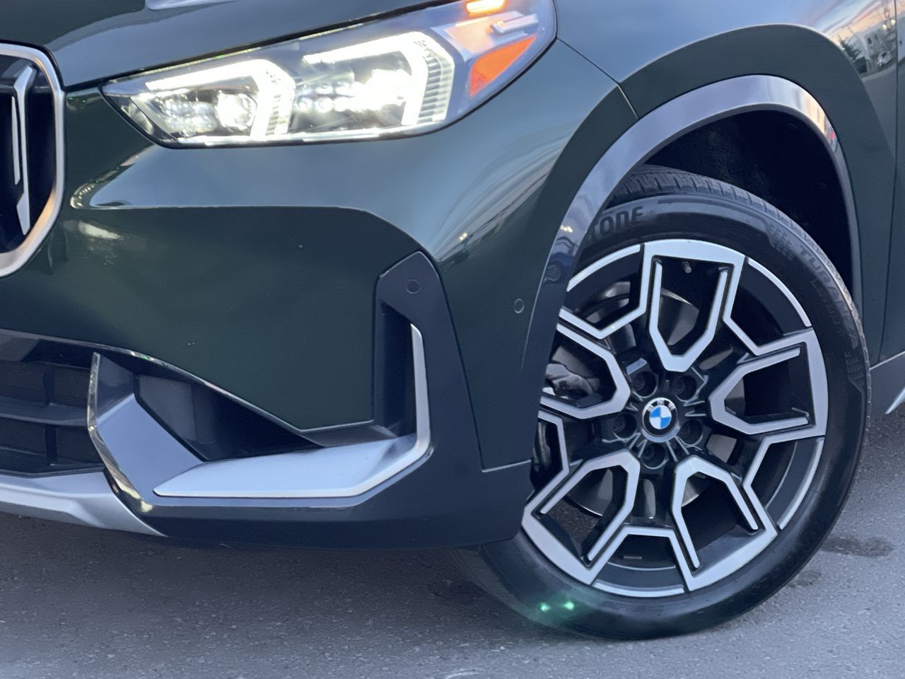 BMW X1  2023 à Calgary, Alberta